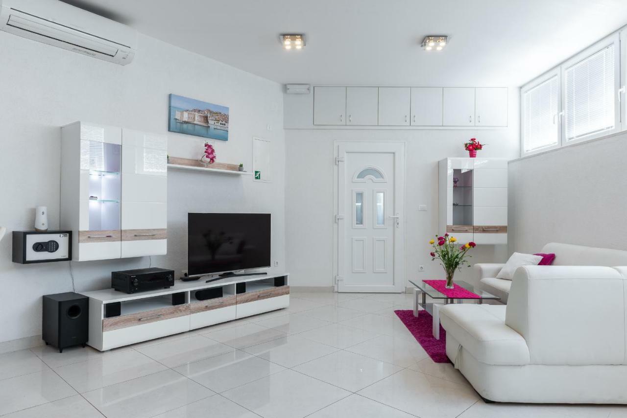 Luxury Sensation Spacious & Free Private Garage Dubrovnik Exteriör bild