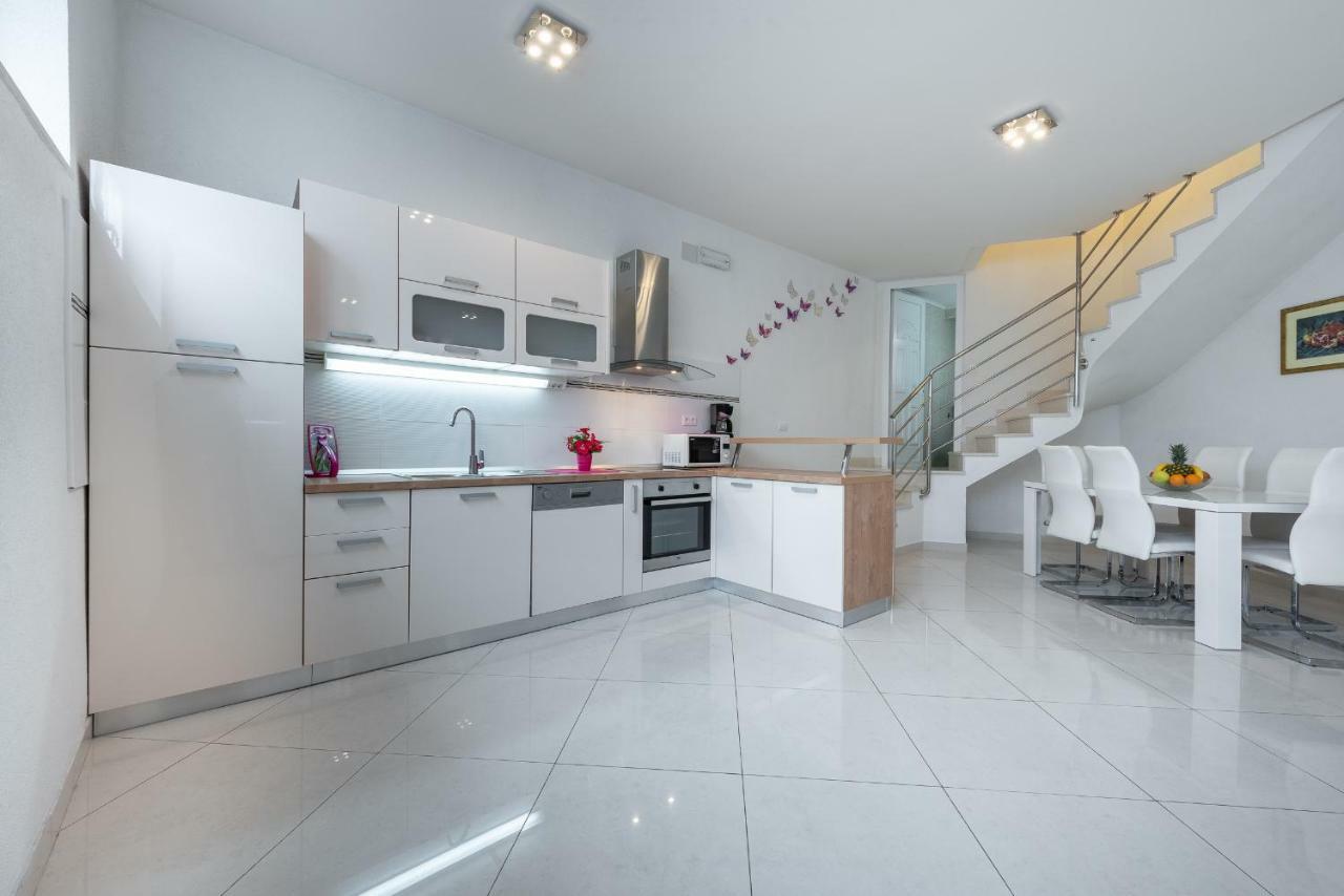 Luxury Sensation Spacious & Free Private Garage Dubrovnik Exteriör bild